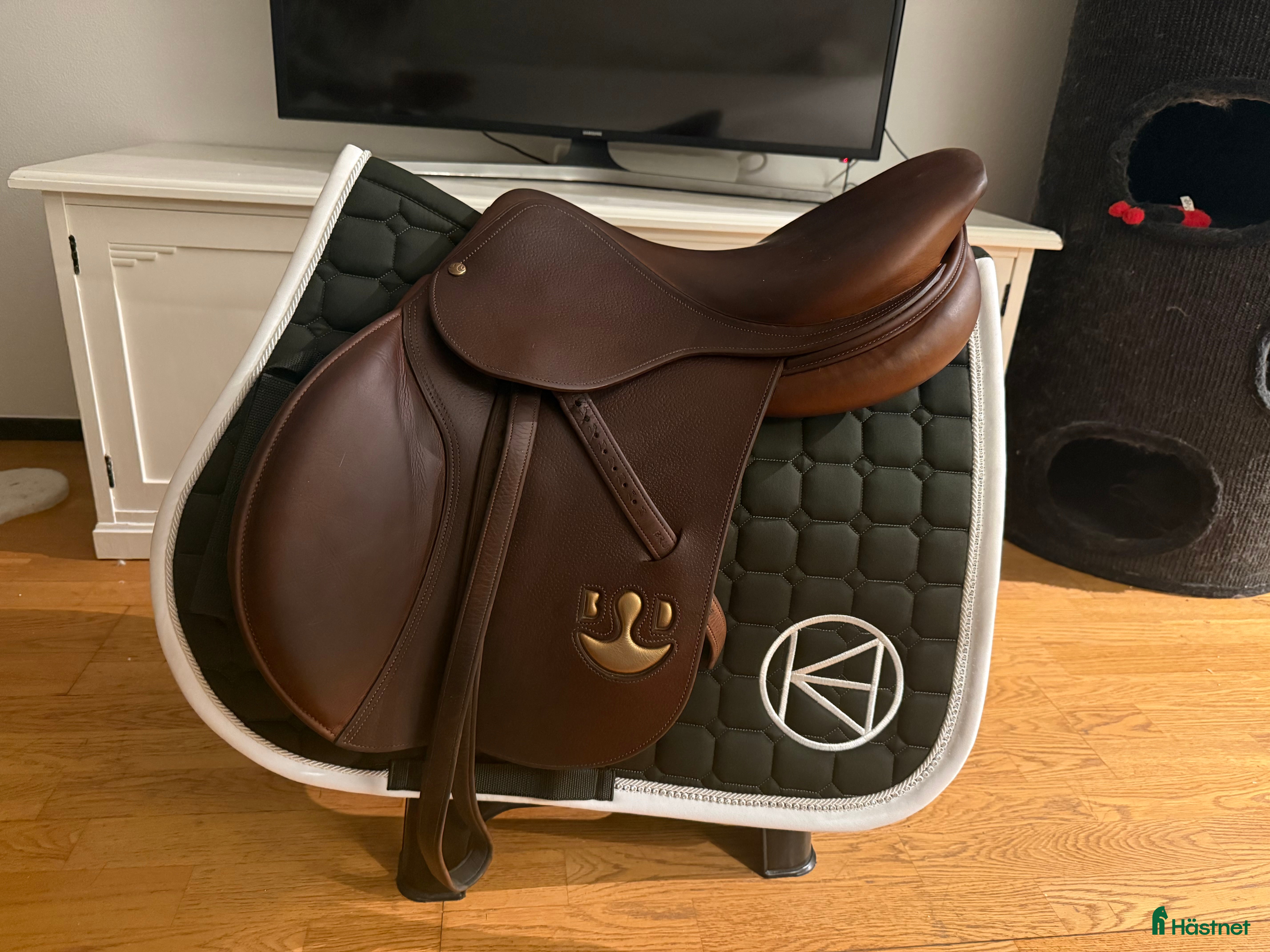 Sadlar hästutrustning till salu: Bruno Delgrange i Ekeby - Annons 6