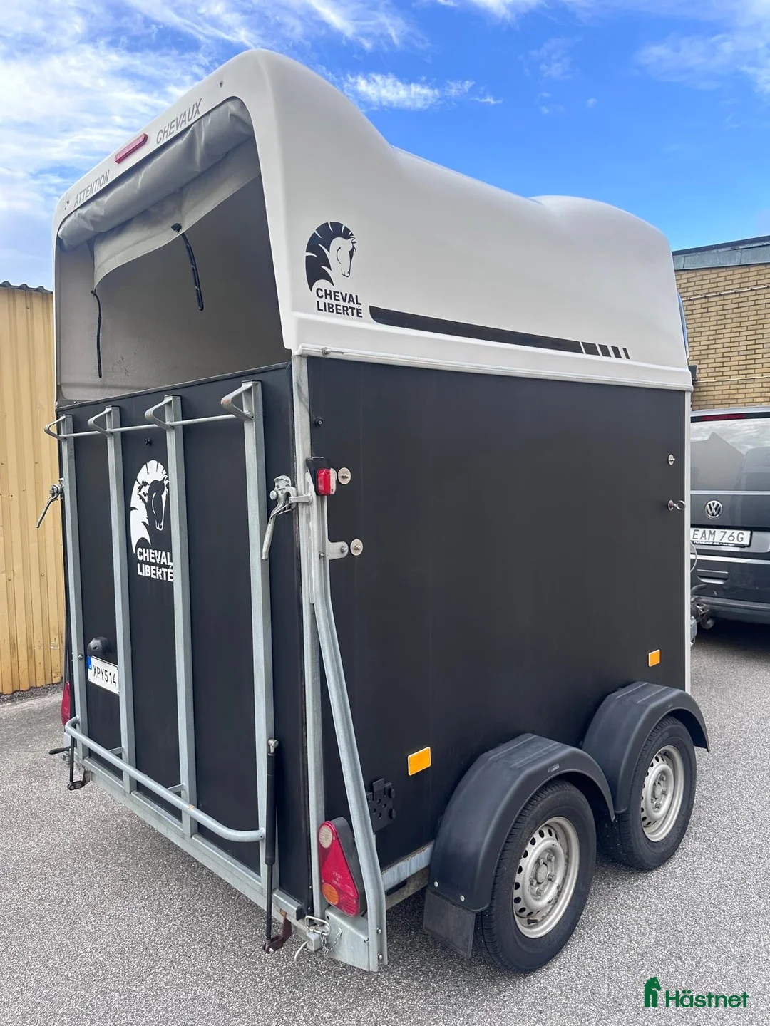 Hästtransporter  fordon & transport till salu: Mycket fräsch hästtransport - Annons 2