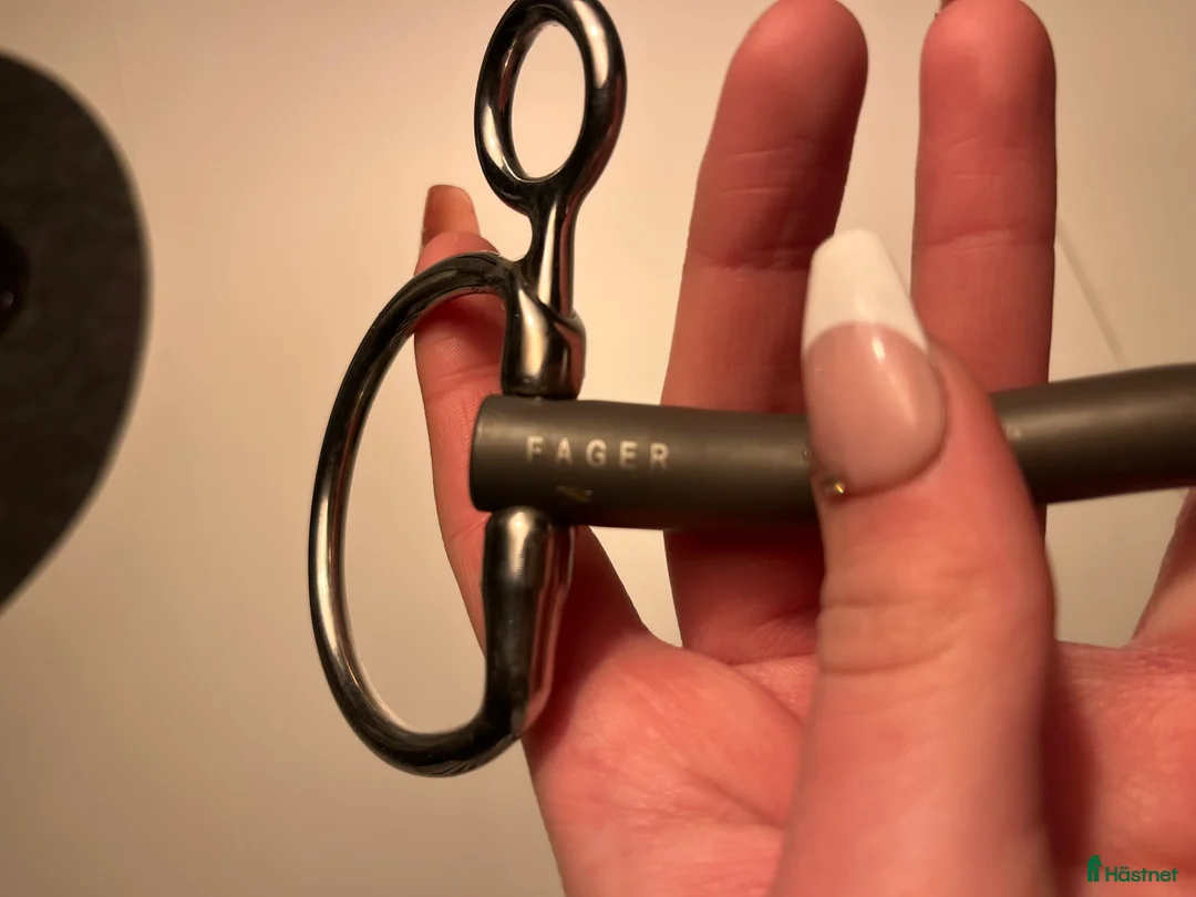 Bett hästutrustning till salu: Sara Titan Baucher i Kumla - Annons 4