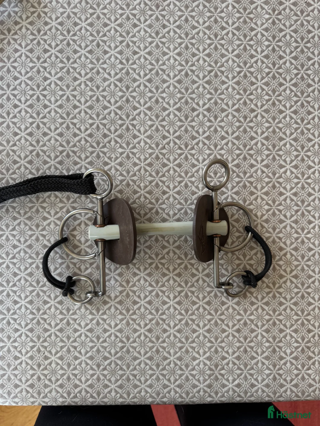 Bett hästutrustning till salu: Babypelham från Beris  - Annons 1