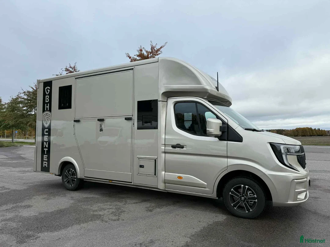 Hästlastbilar  fordon & transport till salu: NORDIC HORSE 5 STUTERI *HÖG LASTVIKT* i Köping - Annons 5