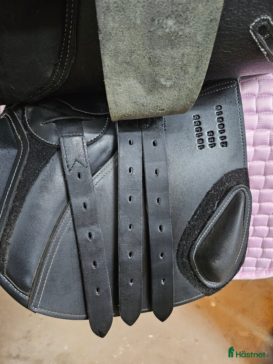 Sadlar hästutrustning till salu: LIPPO RIVELLO ESPANZA  i Mora - Annons 2