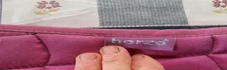 Schabrak & Vojlockar hästutrustning till salu: rosa schabrak med silver detalj cob - Annons 2