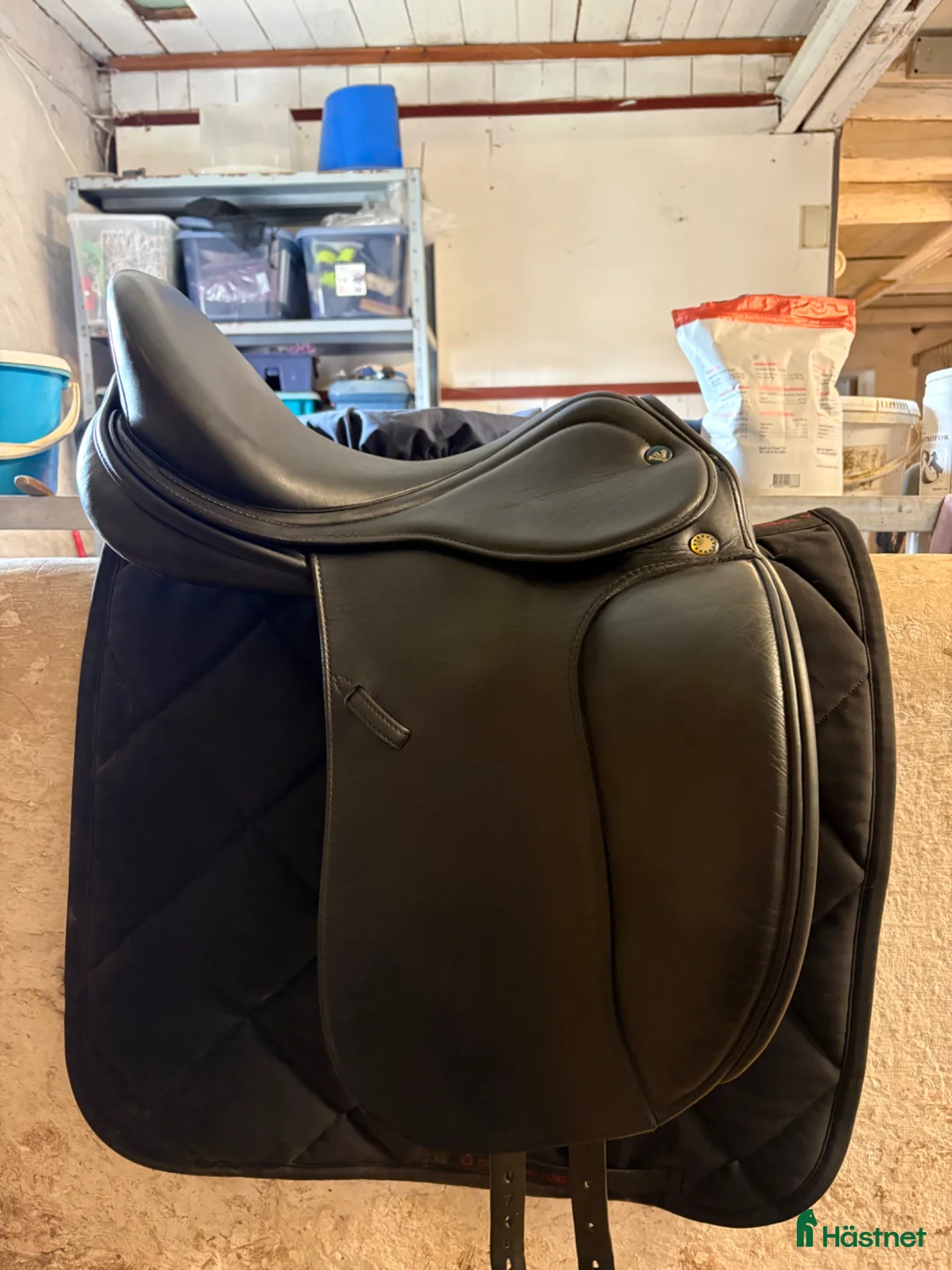 Sadlar hästutrustning till salu: Lucky idol dressyrsadel - Annons 1