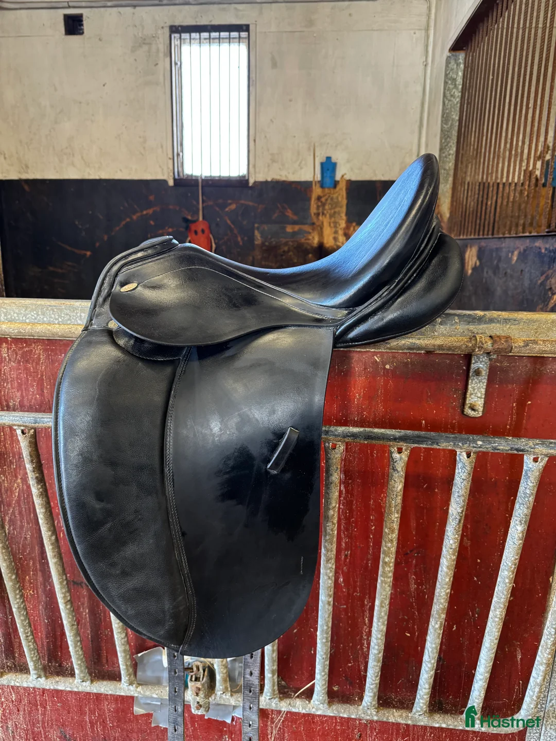 Sadlar hästutrustning till salu: Kentaur dressyrsadel - Annons 1