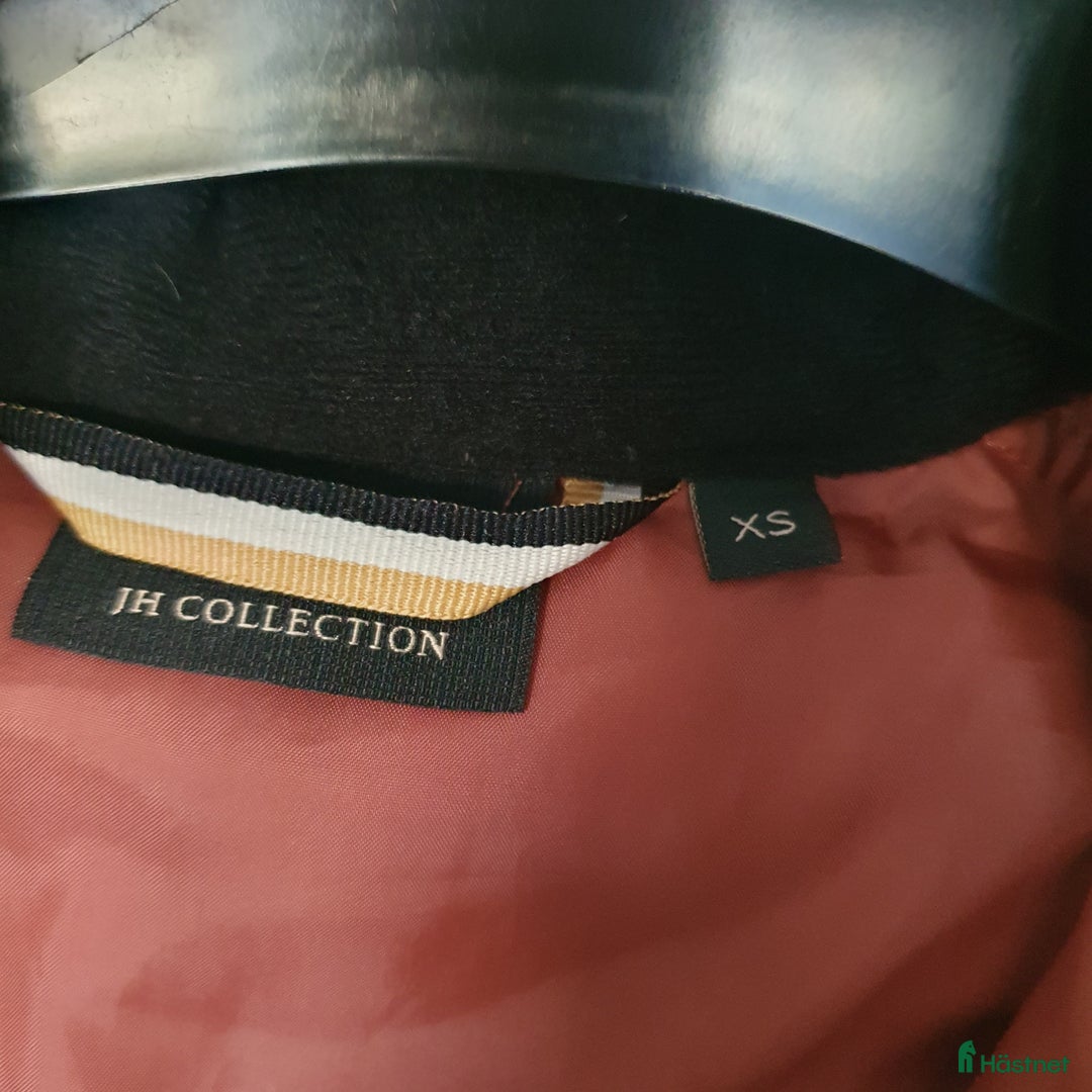 Jackor & Kavajer ryttarutrustning till salu: Fleecetröja & lättviktsjacka XS i Tranås - Annons 7