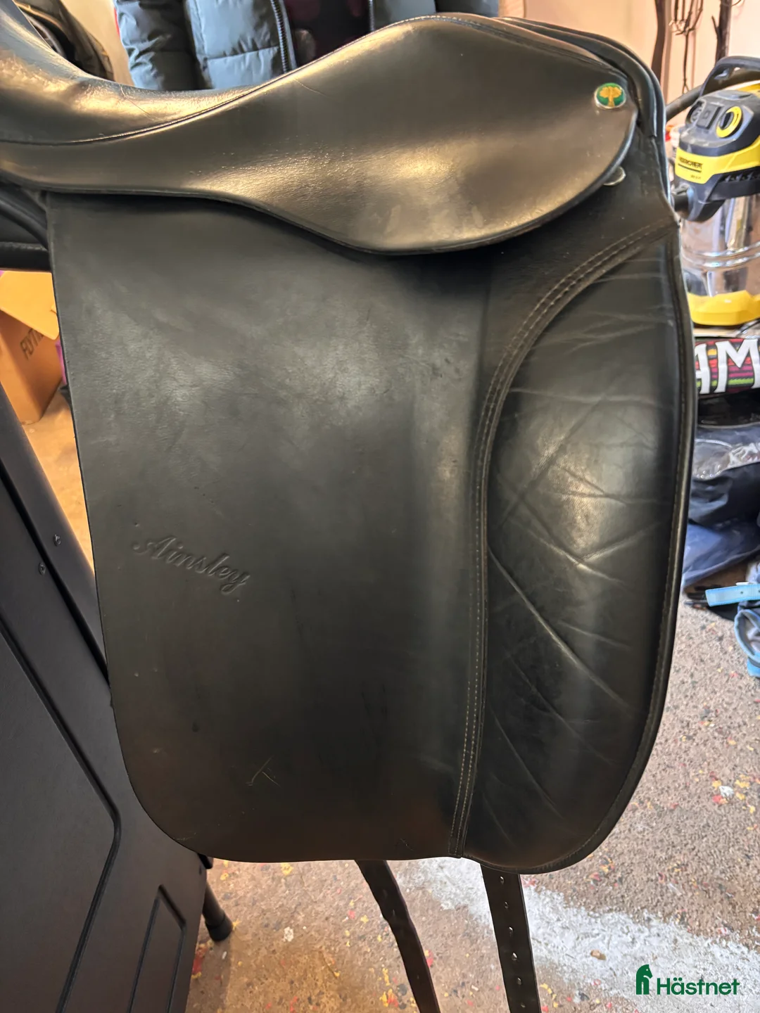 Sadlar hästutrustning till salu: Ställbar dressyrsadel  i Tibro - Annons 2