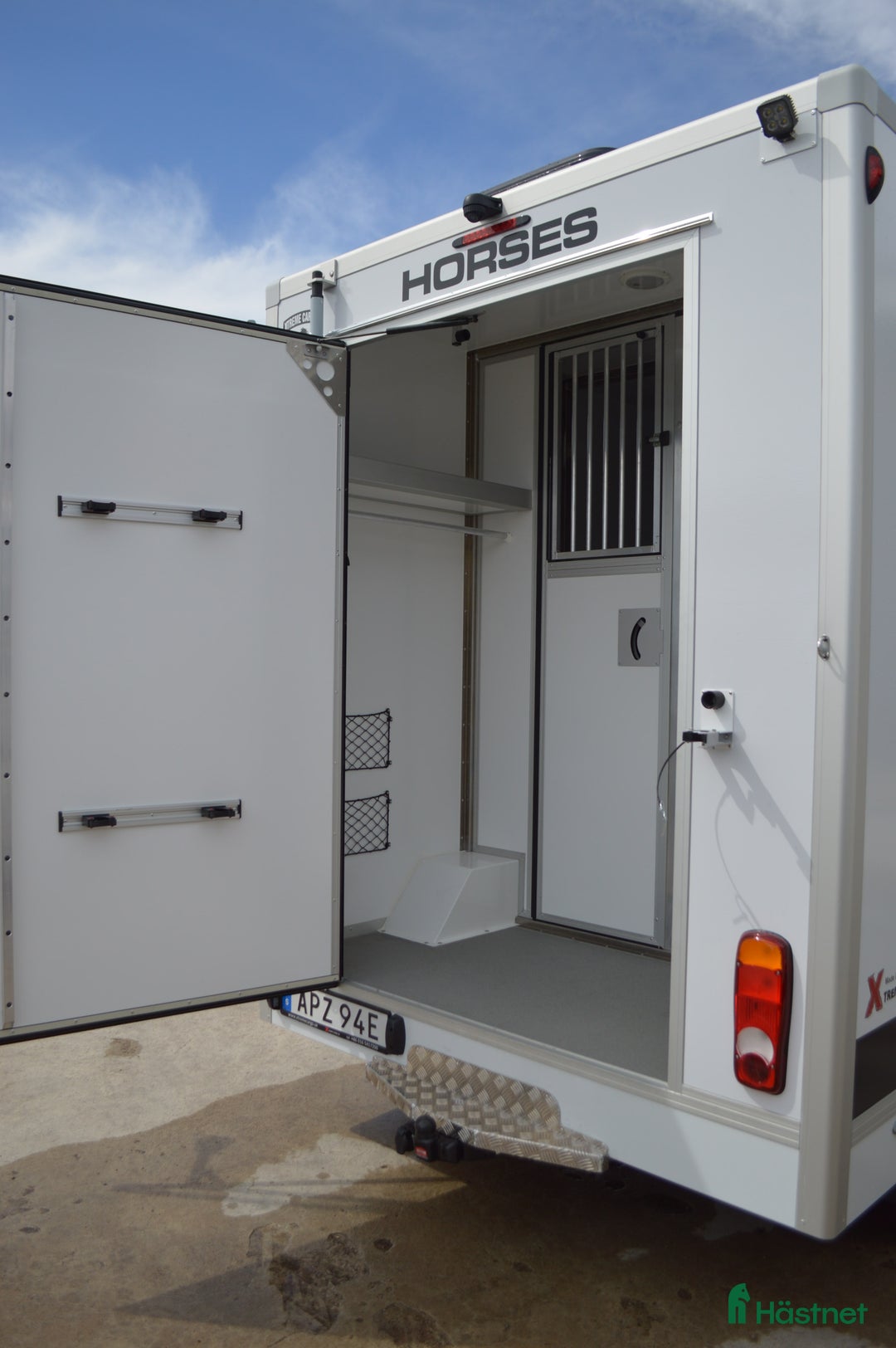 Hästlastbilar  fordon & transport till salu: Xtreme Cargo 3 sits Stuteri 2022 Lastvikt 1070kg i Kvicksund - Annons 5