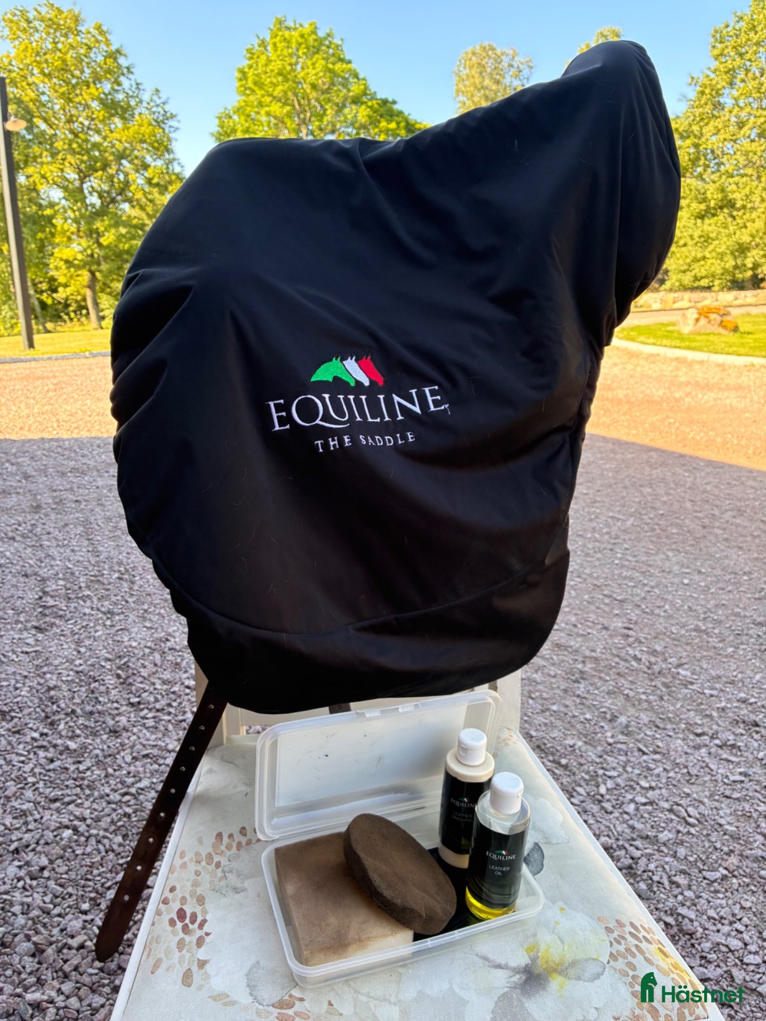 Sadlar hästutrustning till salu: Equiline Alissum - Annons 1
