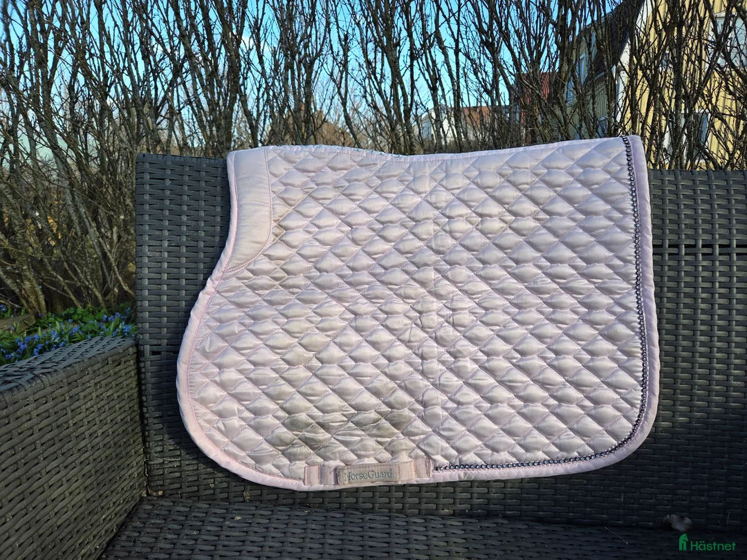 Schabrak & Vojlockar hästutrustning till salu: Hoppschabrak  i Ulrika - Annons 4