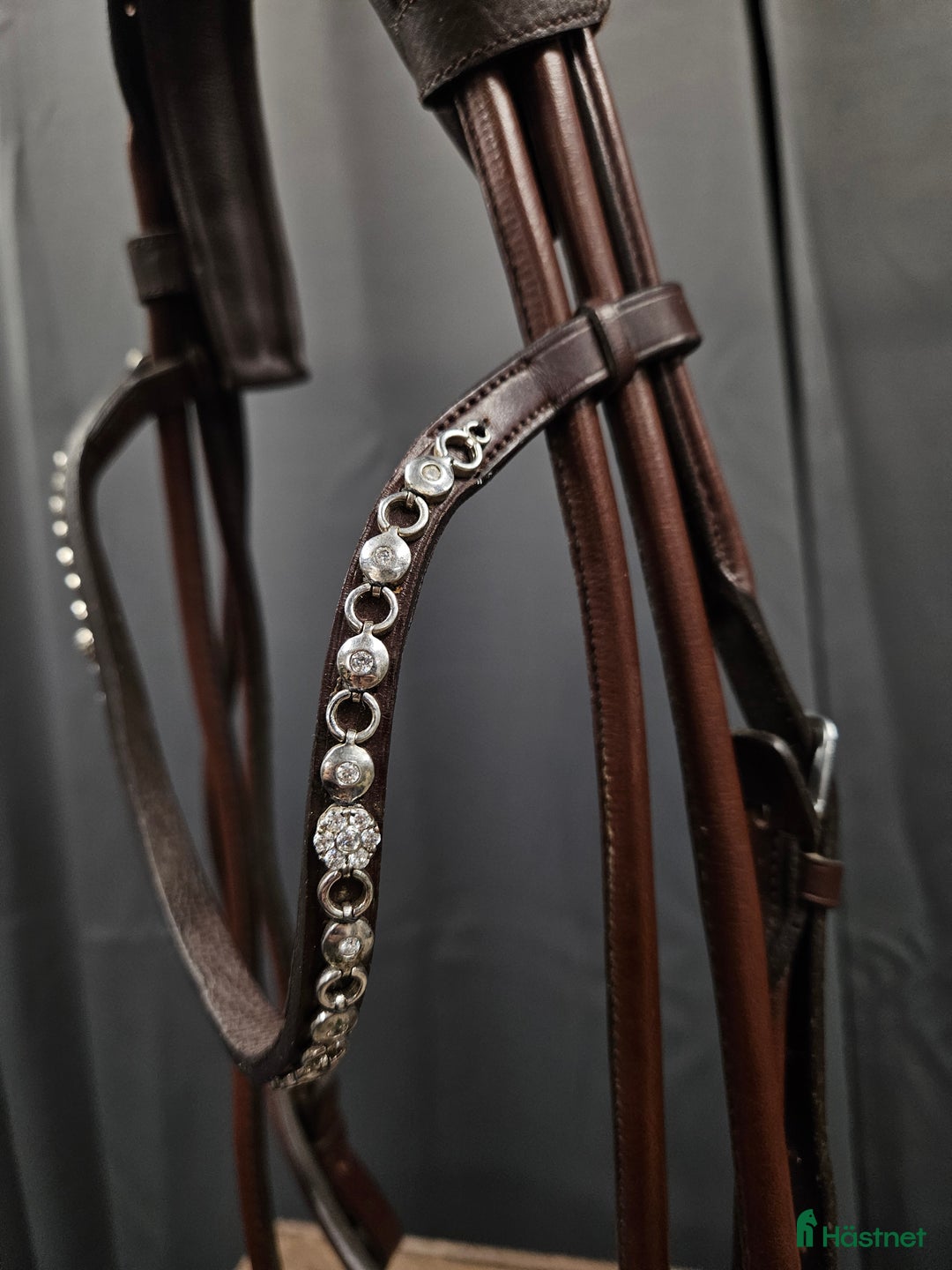 Träns hästutrustning till salu: Aachenträns, full, Gold Medal i Gällivare - Annons 2