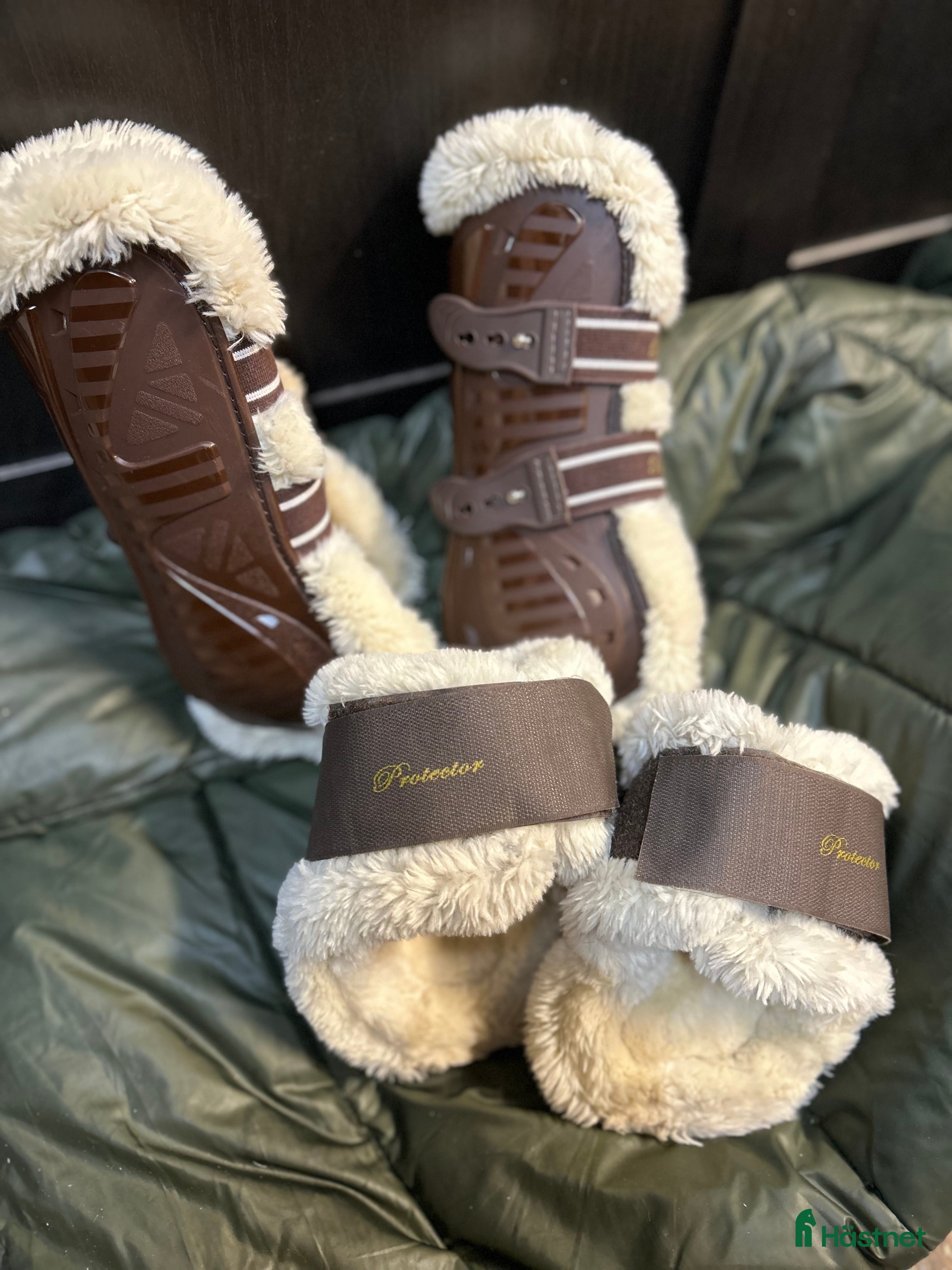 Benskydd hästutrustning till salu: Protector benskydd i Åby - Annons 16