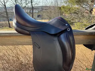 Sadlar hästutrustning Equipe Olympia Dressyrsadel - Annons 2