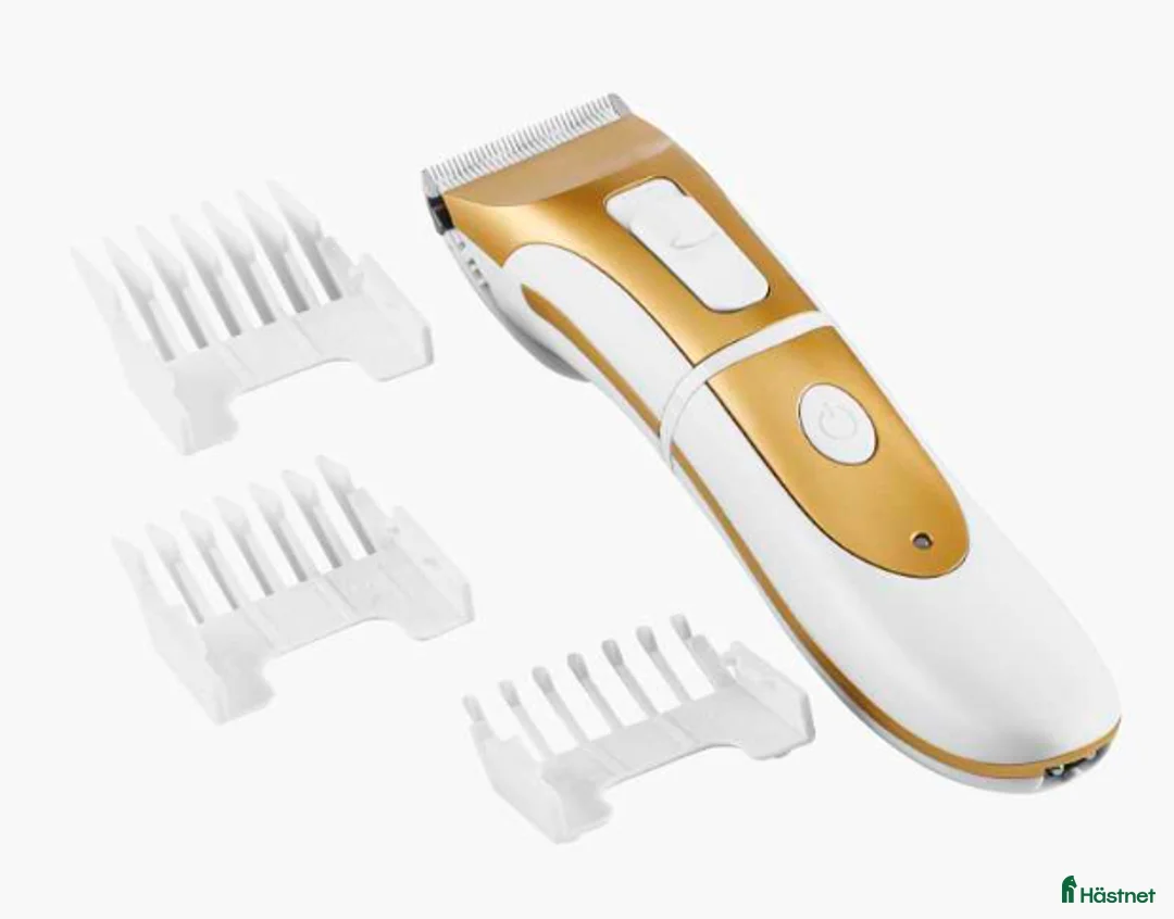 Övrig Hästutrustning hästutrustning till salu: Sladdlös pälstrimmer i Jonstorp - Annons 1