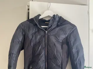 Jackor & Kavajer ryttarutrustning till salu: Jacka i Slite - Annons 20