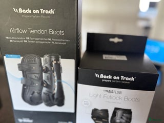 Benskydd hästutrustning till salu: Nya BoT senskydd i Vikingstad - Annons 2