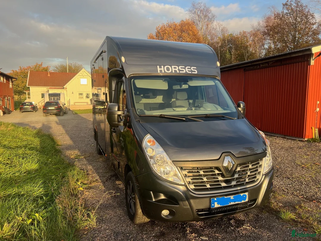 Hästlastbilar  fordon & transport till salu: B-korts Hästlastbil 5 sits - Annons 2