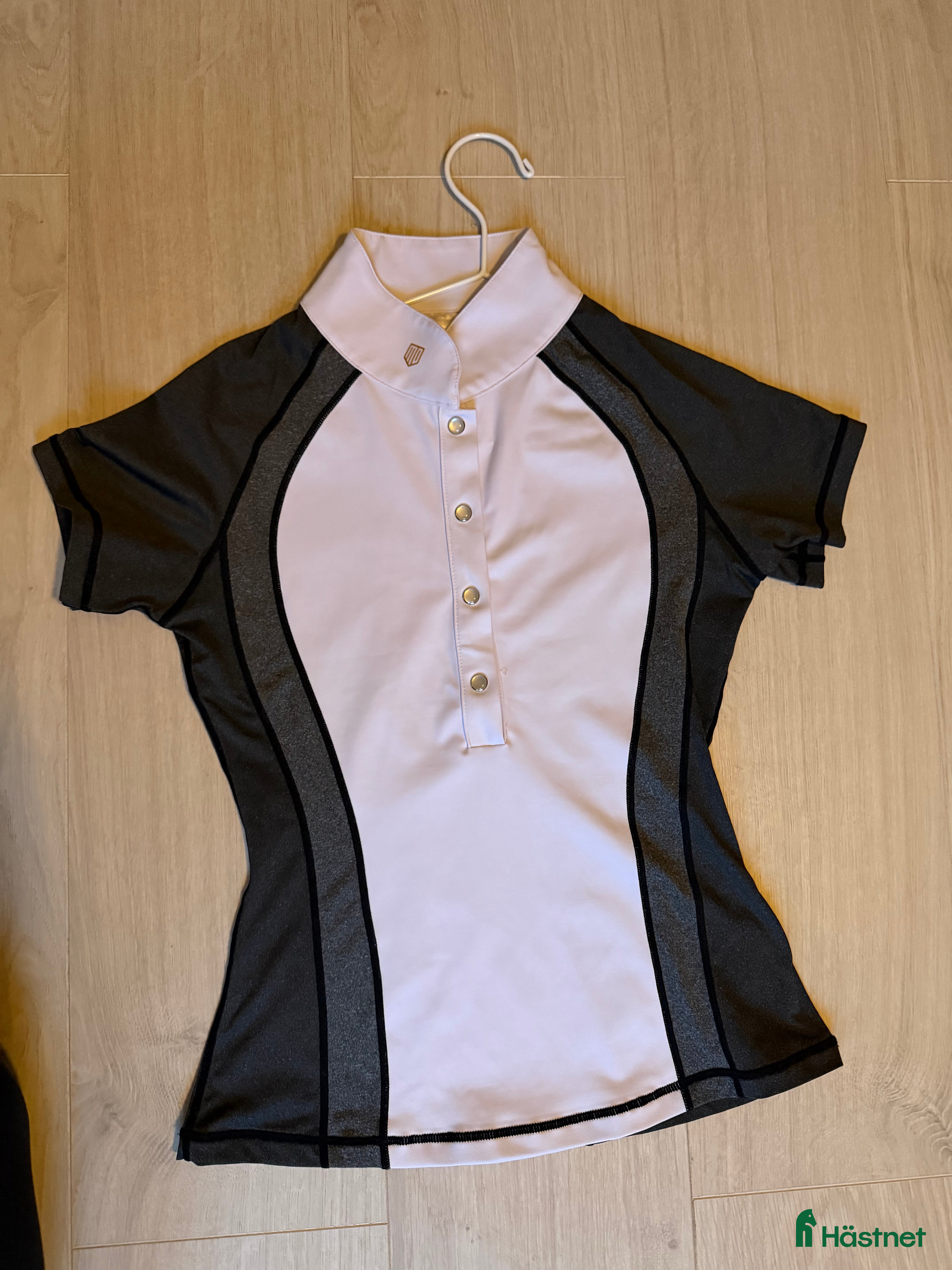 Övrigt Ridkläder ryttarutrustning till salu: Maya delorez tröja - Annons 3