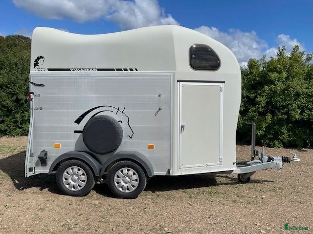 Hästtransporter  fordon & transport till salu: Alu-transport i fint skick - Annons 5