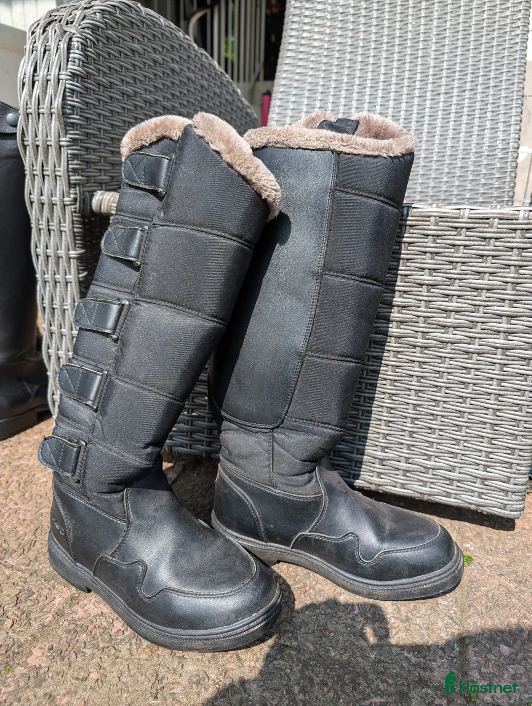 Ridstövlar ryttarutrustning till salu: Ridstövlar fodrade  i Höör - Annons 1