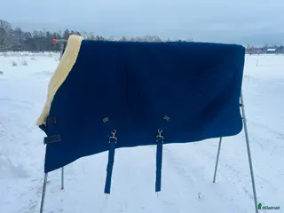 Täcken hästutrustning Kentucky täcke i Brålanda - Annons 1