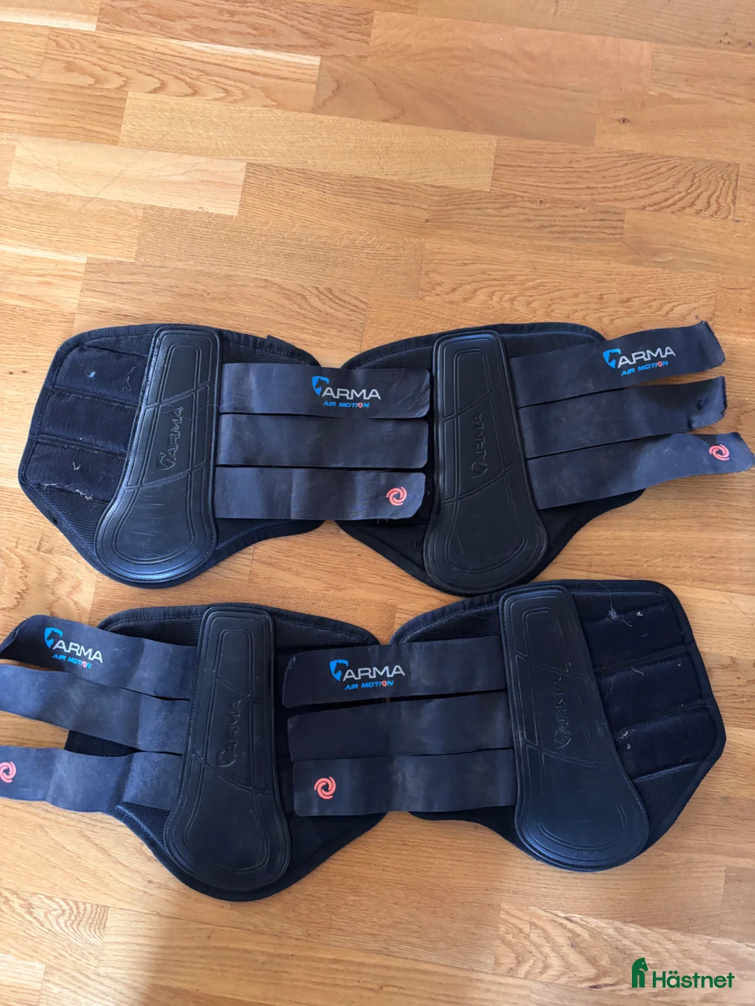 Benskydd hästutrustning till salu: Superbra benskydd - Annons 1