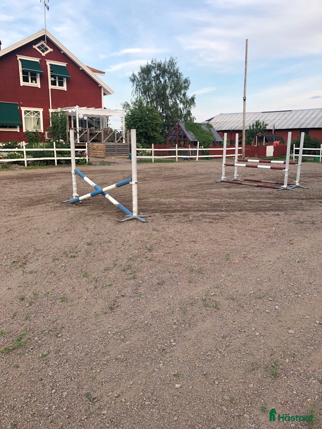  stallplats finnes: Lösdrift med tillgång till box i Bälinge - Annons 1