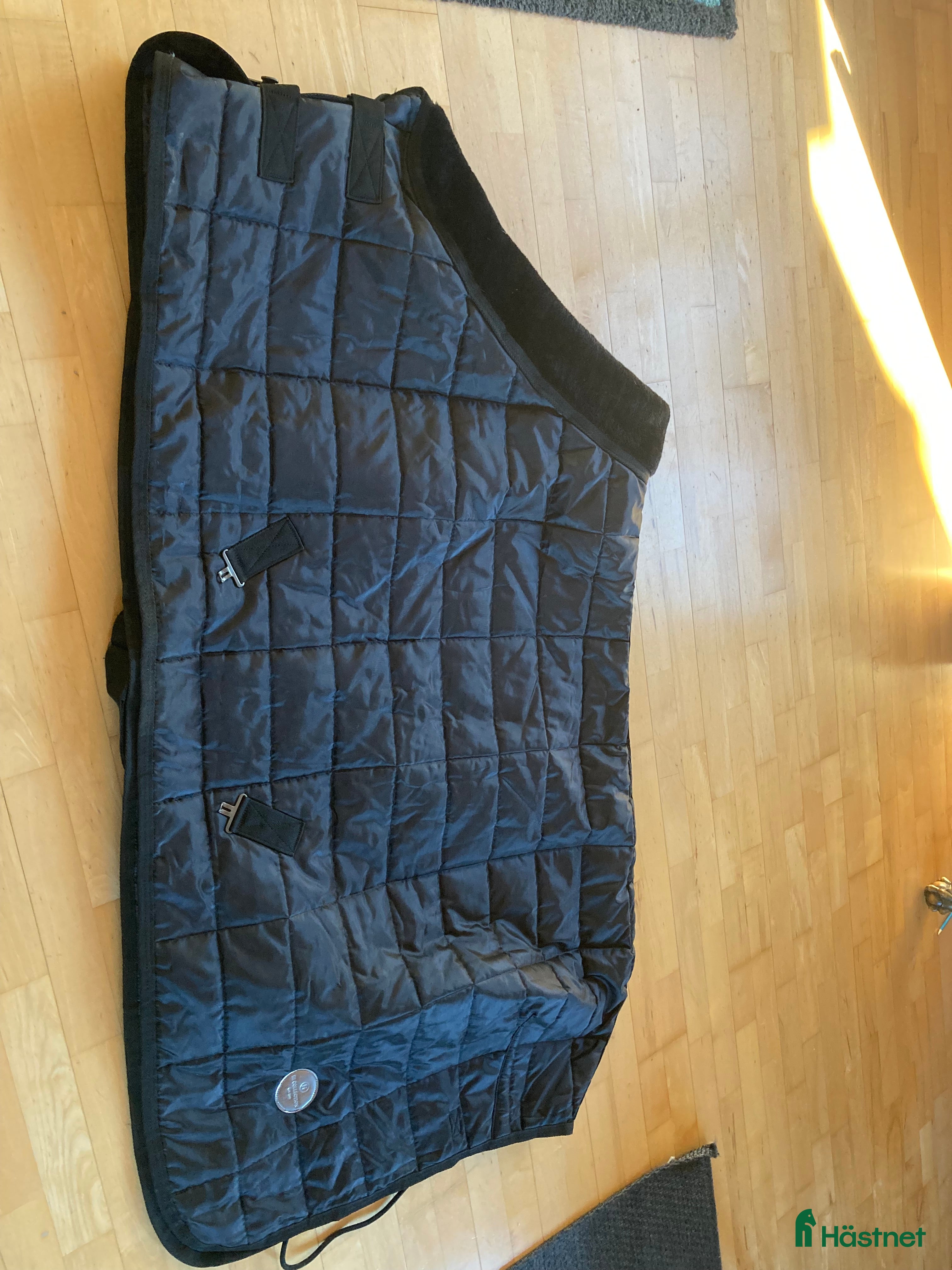 Täcken hästutrustning till salu: Stalltäcke  i Onsala - Annons 4