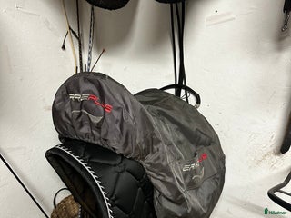 Sadlar hästutrustning till salu: Brun erreplus Vittoria i Ydre - Annons 9