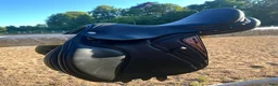 Sadlar hästutrustning till salu: Equiline Elite 16” - Annons 1