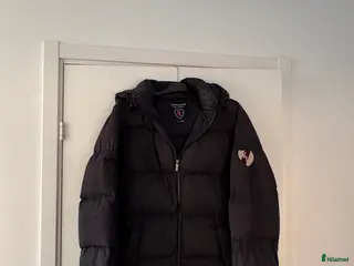 Jackor & Kavajer ryttarutrustning till salu: Kingsland dunjacka stl M i Halmstad - Annons 20