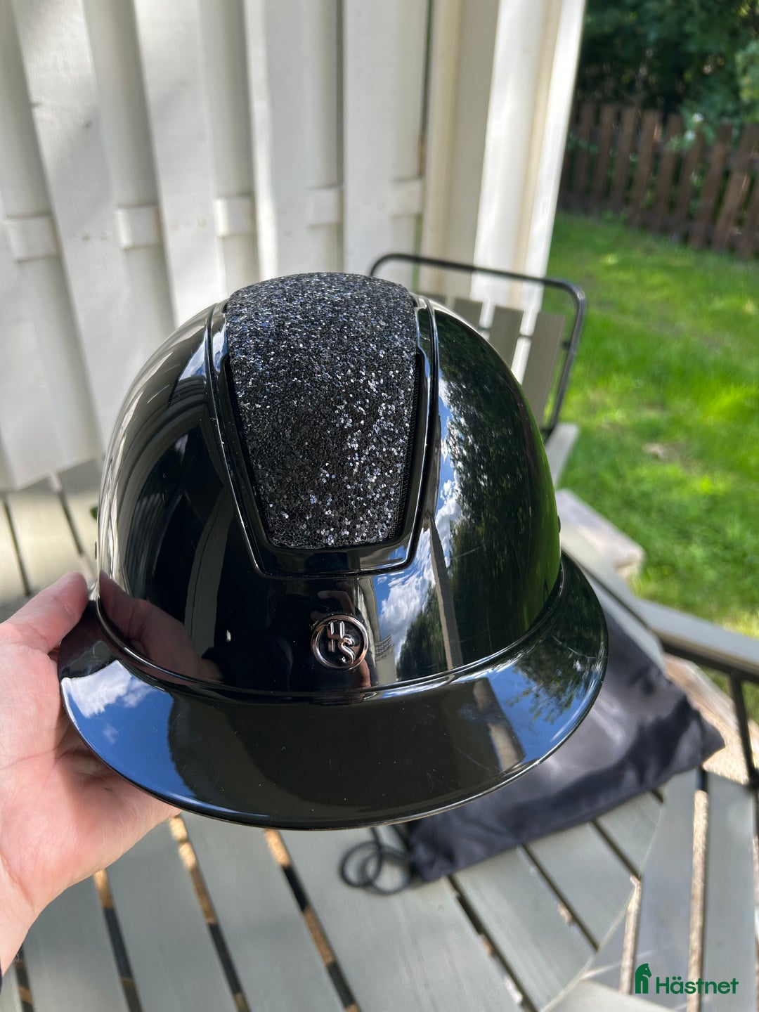 Hjälmar ryttarutrustning till salu: Fin nästan ny ridhjälm i Njurunda - Annons 4