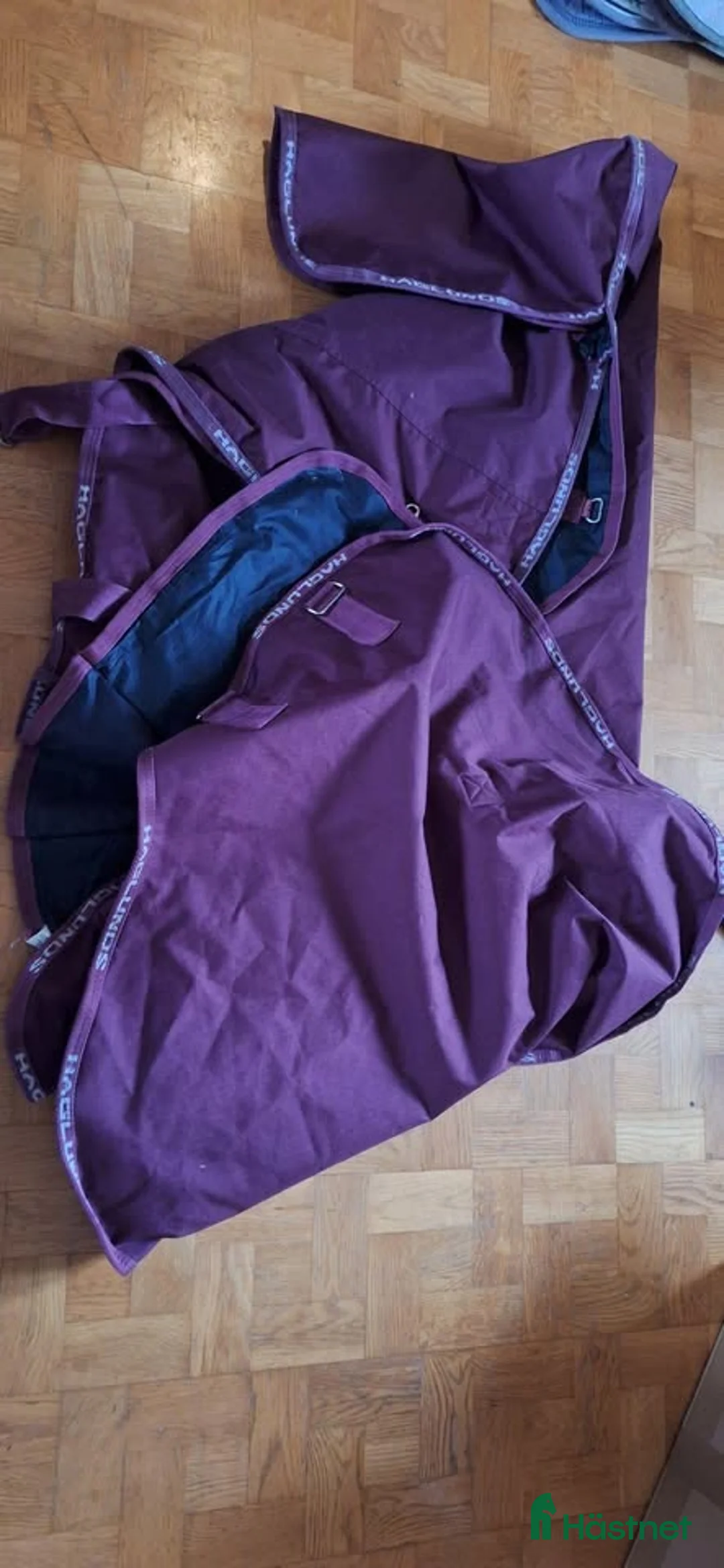 Täcken hästutrustning till salu: Övergångstäcke strl 115, 50 gram - Annons 1