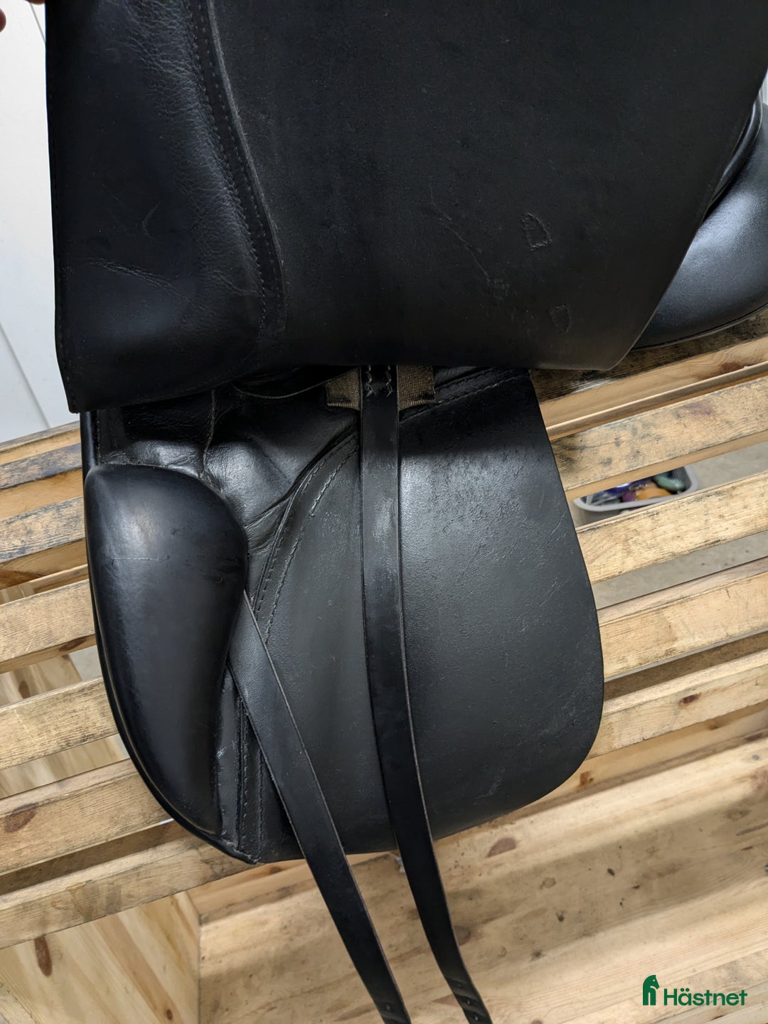 Sadlar hästutrustning till salu: Svart Passier Optimum 17" i Harplinge - Annons 3