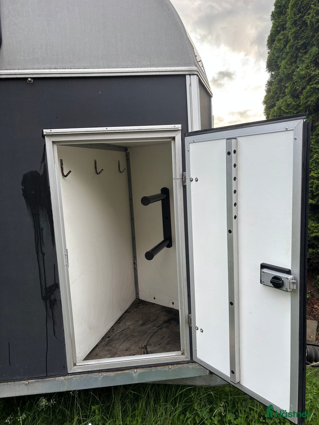 Hästtransporter  fordon & transport till salu: Thule E5 Royal i Borås - Bild 12