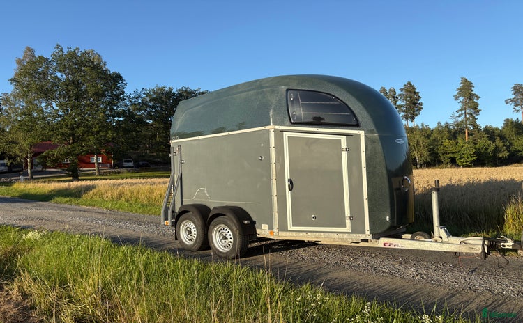 Hästtransporter  fordon & transport till salu i Vikbolandet - Annons 5