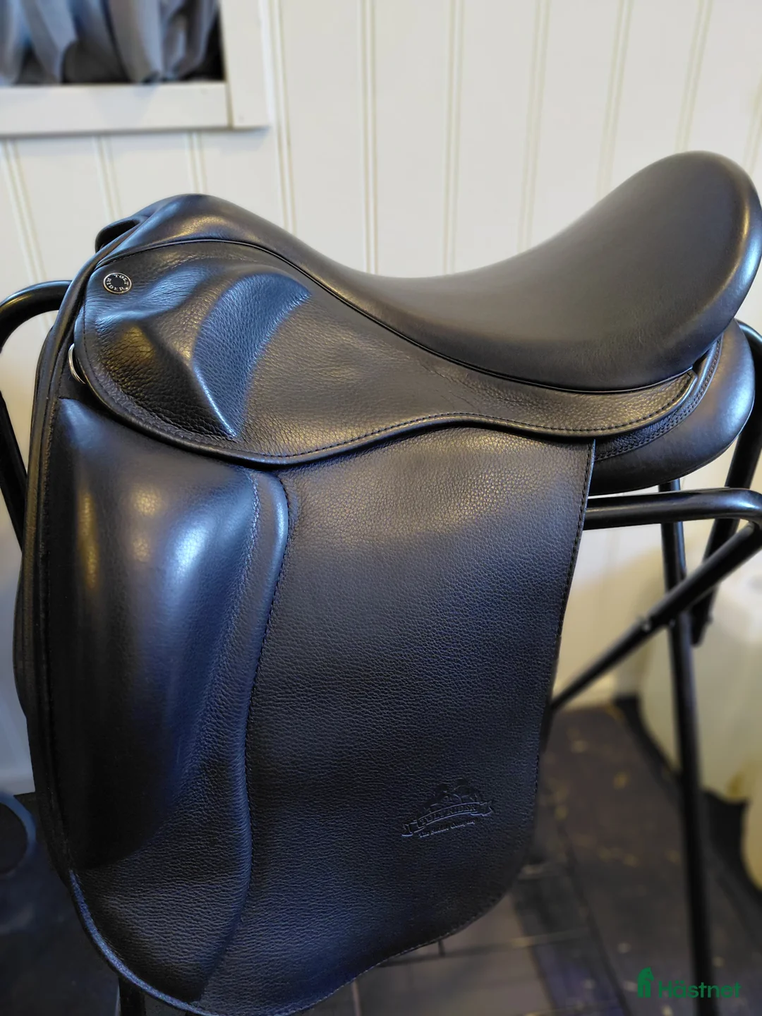 Sadlar hästutrustning till salu: Pedantskött Töltrider Glampi "17" - Annons 1