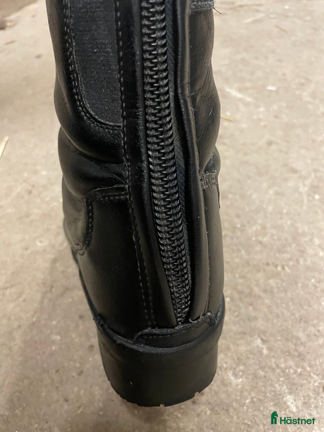 Ridstövlar ryttarutrustning till salu: Ridstövlar i Katrineholm - Annons 19