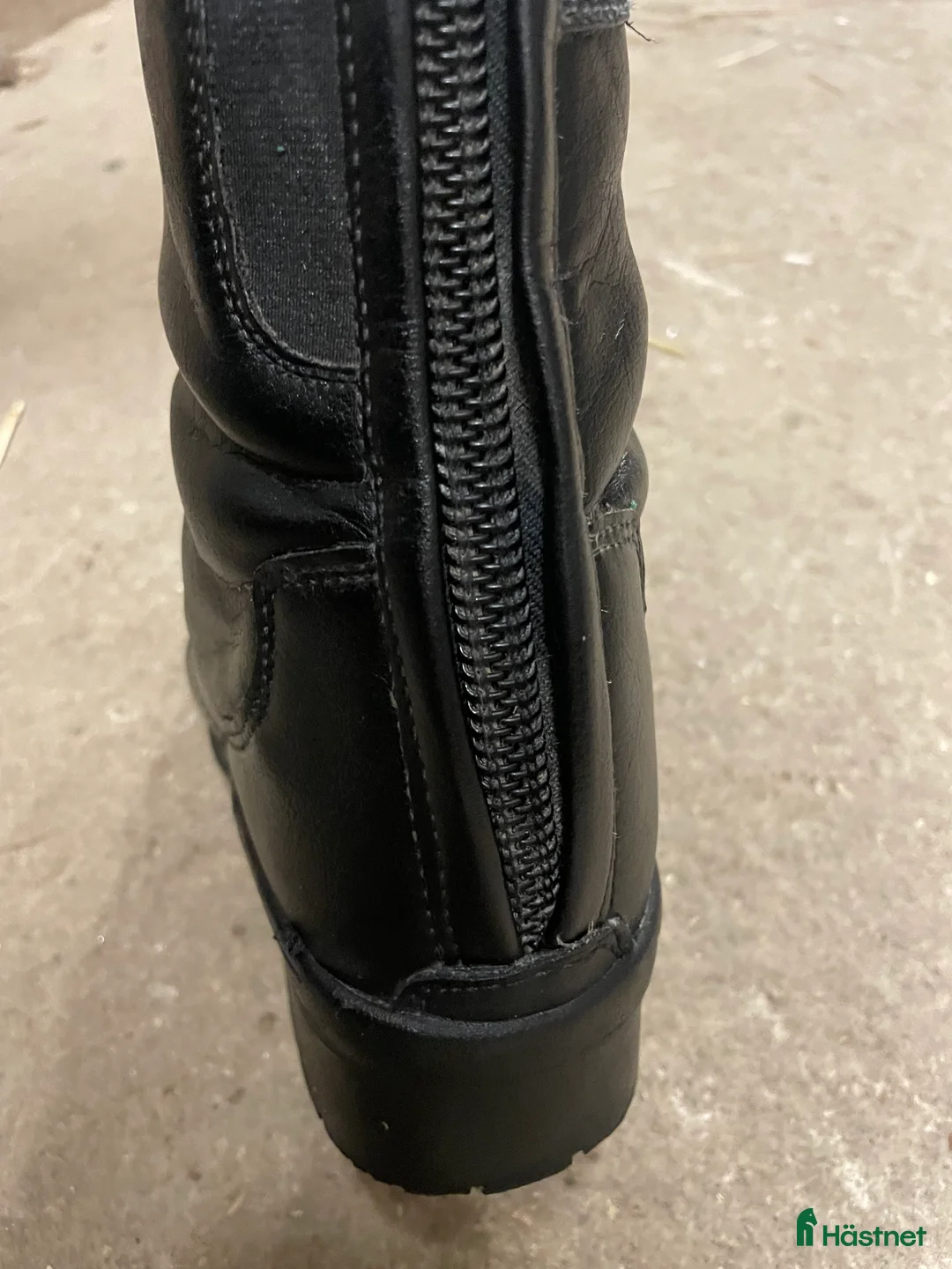 Ridstövlar ryttarutrustning till salu: Ridstövlar i Katrineholm - Annons 19