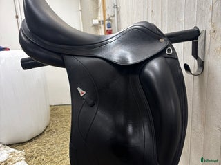 Sadlar hästutrustning till salu: Equipe Olympia i Västerås - Annons 10