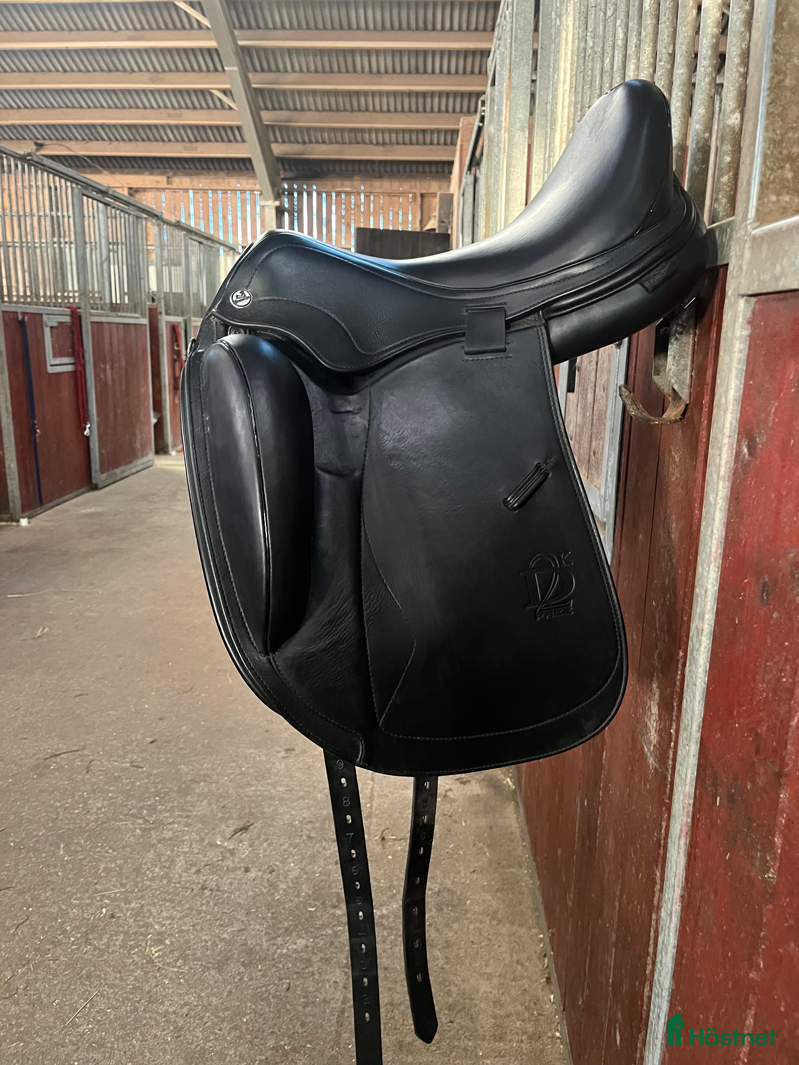 Sadlar hästutrustning till salu: Prestige dressyrsadel X-D2 k free D  i Växjö - Annons 15