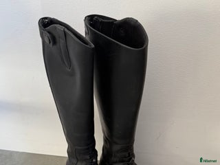 Ridstövlar ryttarutrustning till salu: Ridstövlar CRW dual grip stl 37 i Umeå - Annons 11