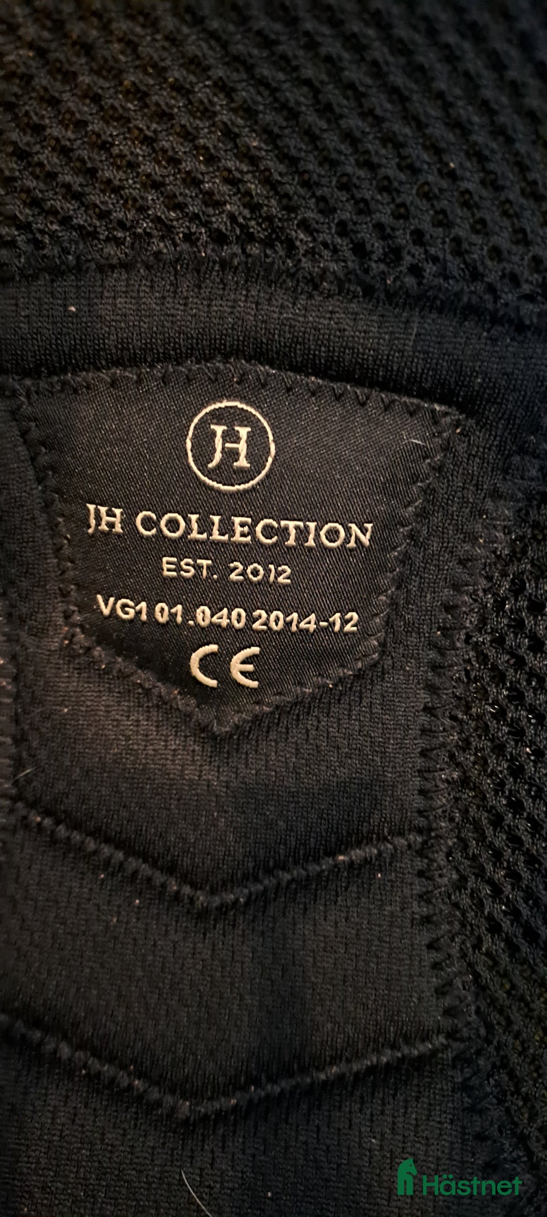 Hjälmar ryttarutrustning till salu: Ny ridhjälm JH collection i Rockneby - Annons 2