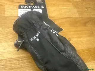 Övrig Ryttarutrustning ryttarutrustning till salu: Nya ridhanskar size8-10 - Annons 1