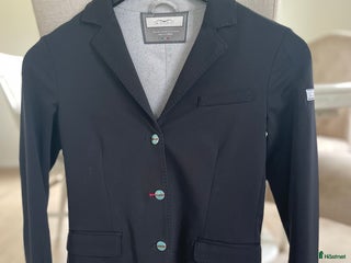 Jackor & Kavajer ryttarutrustning till salu: Animo kavaj i Rolfstorp - Annons 4