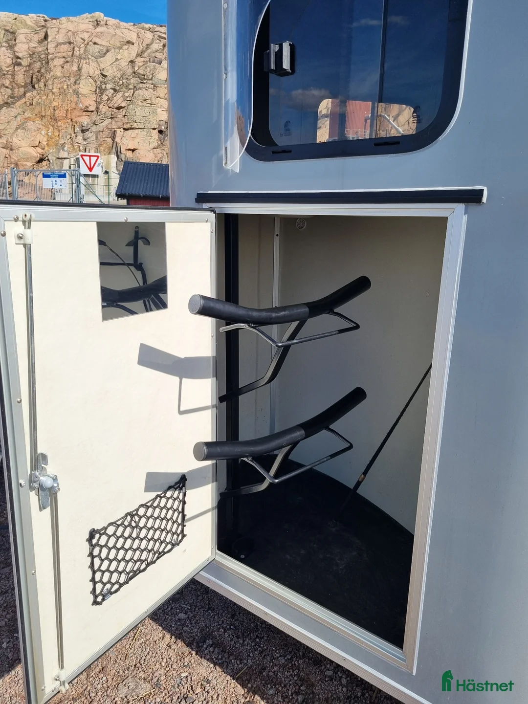 Hästtransporter  fordon & transport till salu: Välvårdad Gold 3 - Annons 9