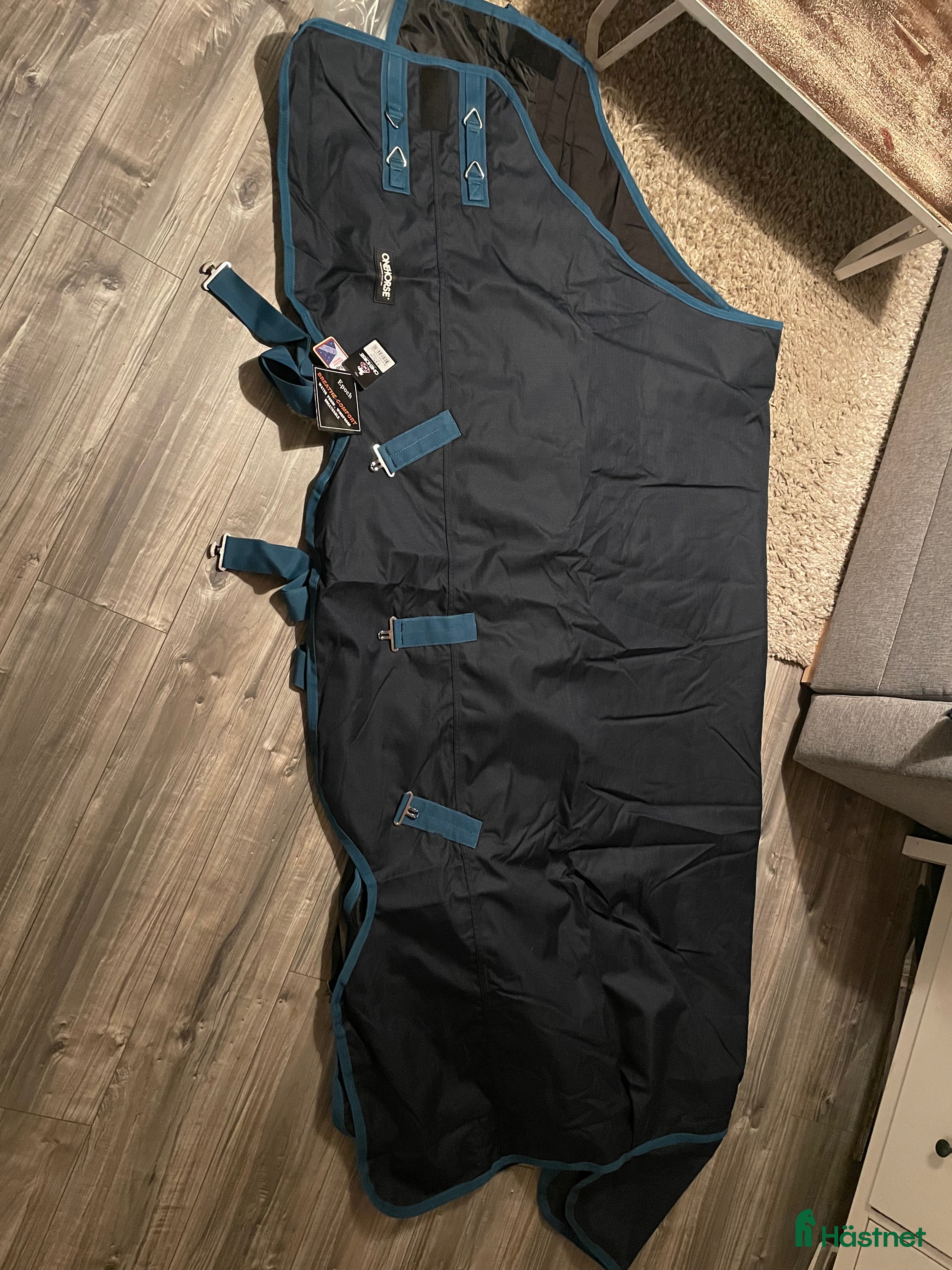 Täcken hästutrustning Nytt 200g täcke - Annons 2