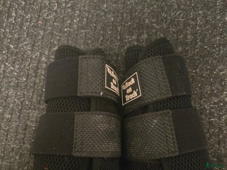 Benskydd hästutrustning till salu: BoT damasker stl S i Gävle - Annons 2