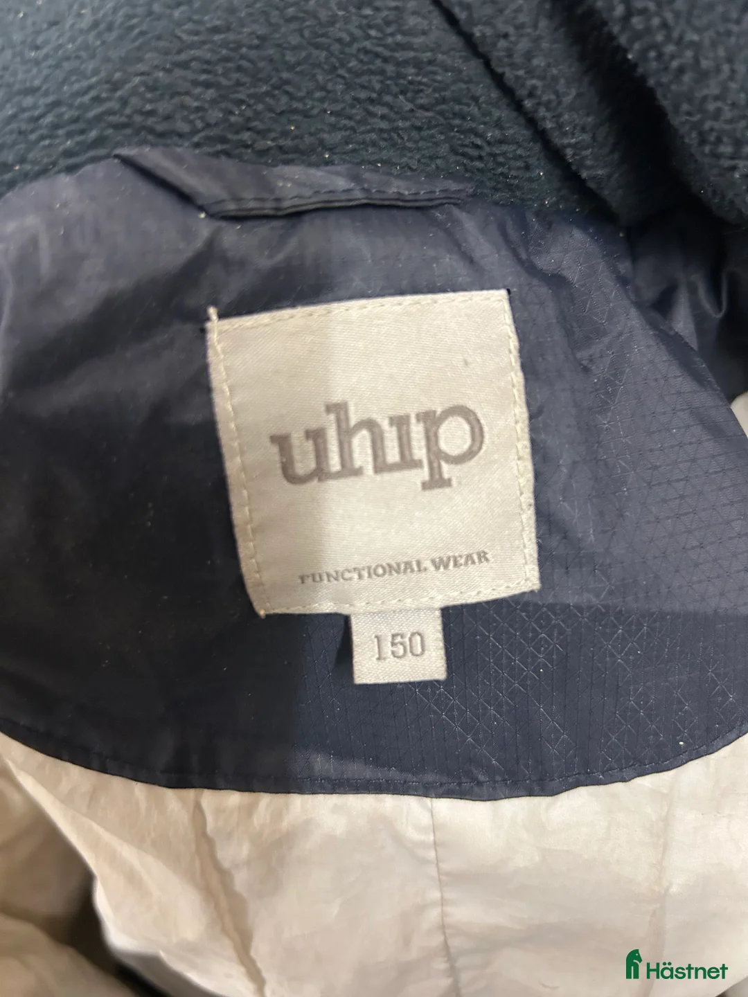 Jackor & Kavajer ryttarutrustning till salu: IUhip kappa!! - Annons 2