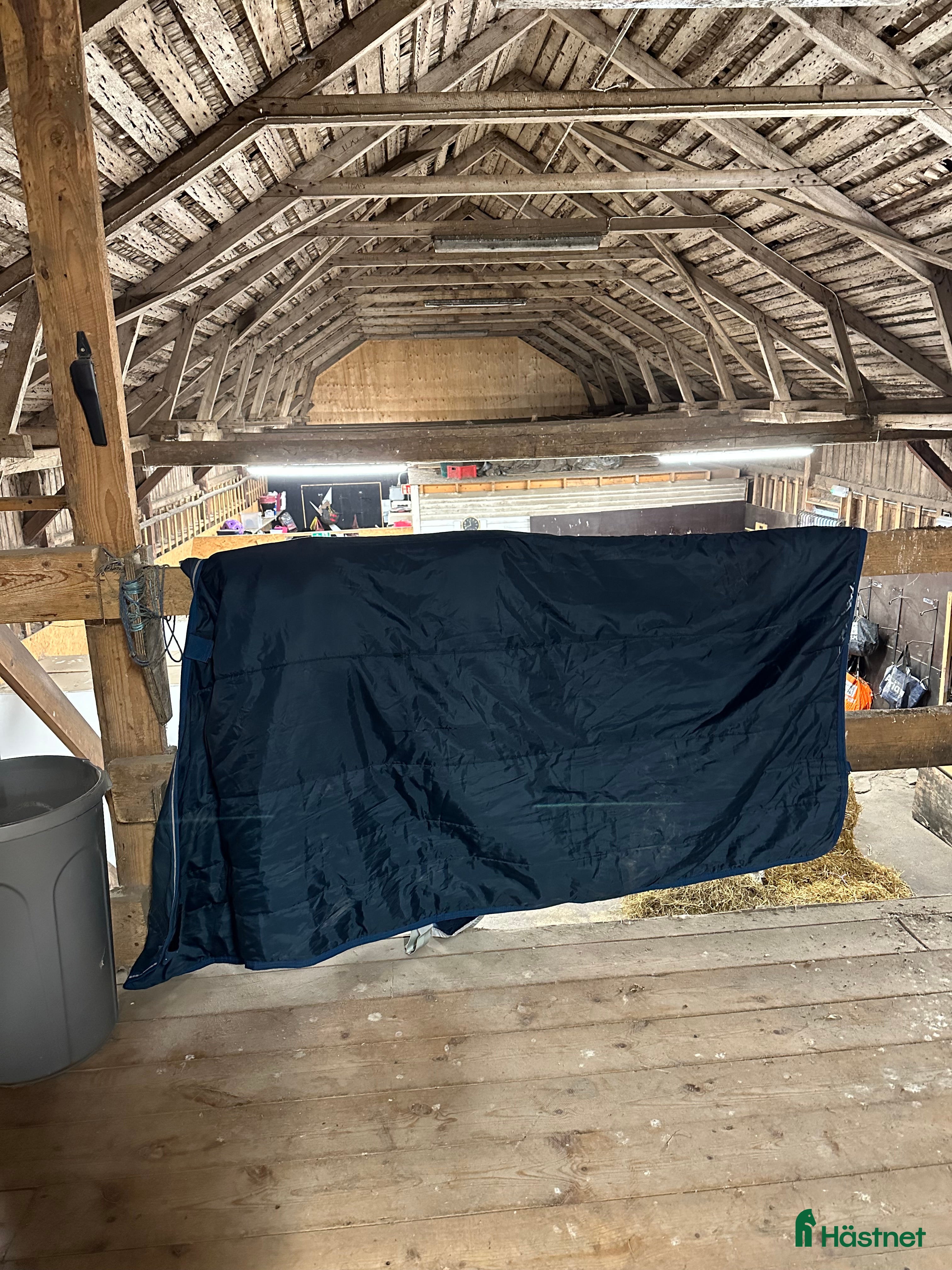 Täcken hästutrustning till salu: Amigo Liner 100 g i Järfälla - Annons 5